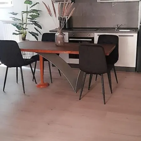 Manara 10 Appartement *