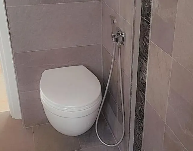 Manara 10 Apartmán *